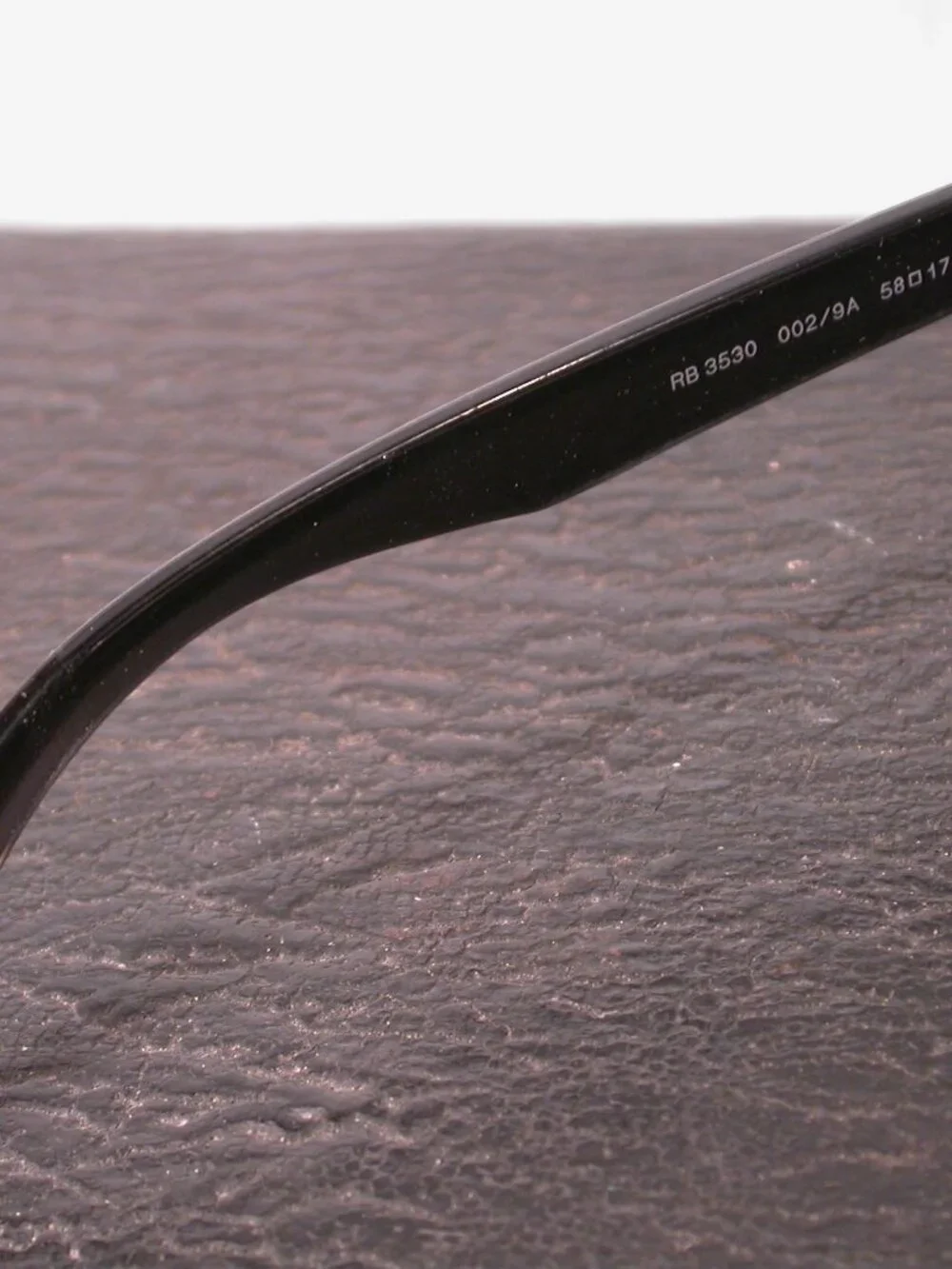 Ray-Ban up auction